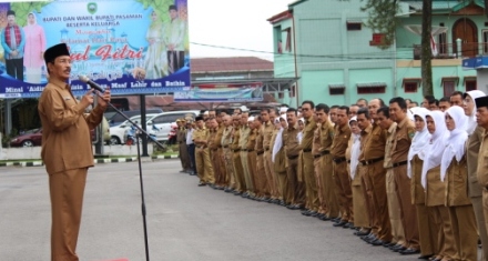 Bupati Pimpin Apel Perdana Pasca Libur  Lebaran