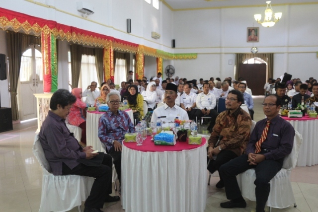 PROF. HERMAN SIREGAR KEYNOTE SPEAKER SEMINAR PEMBANGUNAN PASAMAN