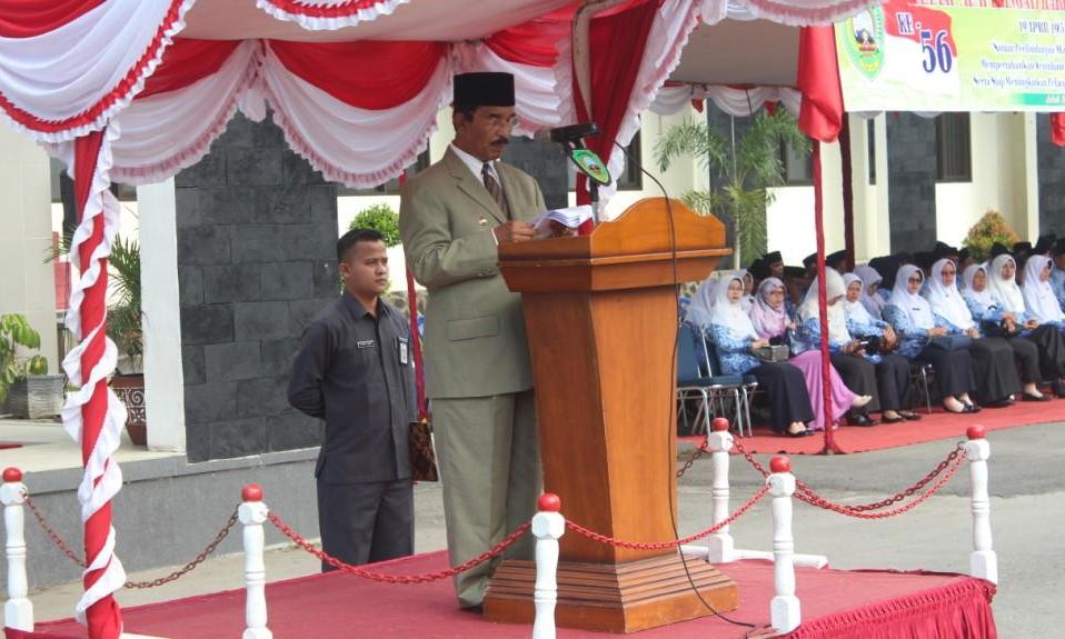 PEMERINTAH DAERAH KABUPATEN PASAMAN SELENGGARAKAN UPACARA MEMPERINGATI HARI PENDIDIKAN NASIONAL 2018 DAN HARI OTONOMI DAERAH YANG KE XXII PENUH KHIDMAD.