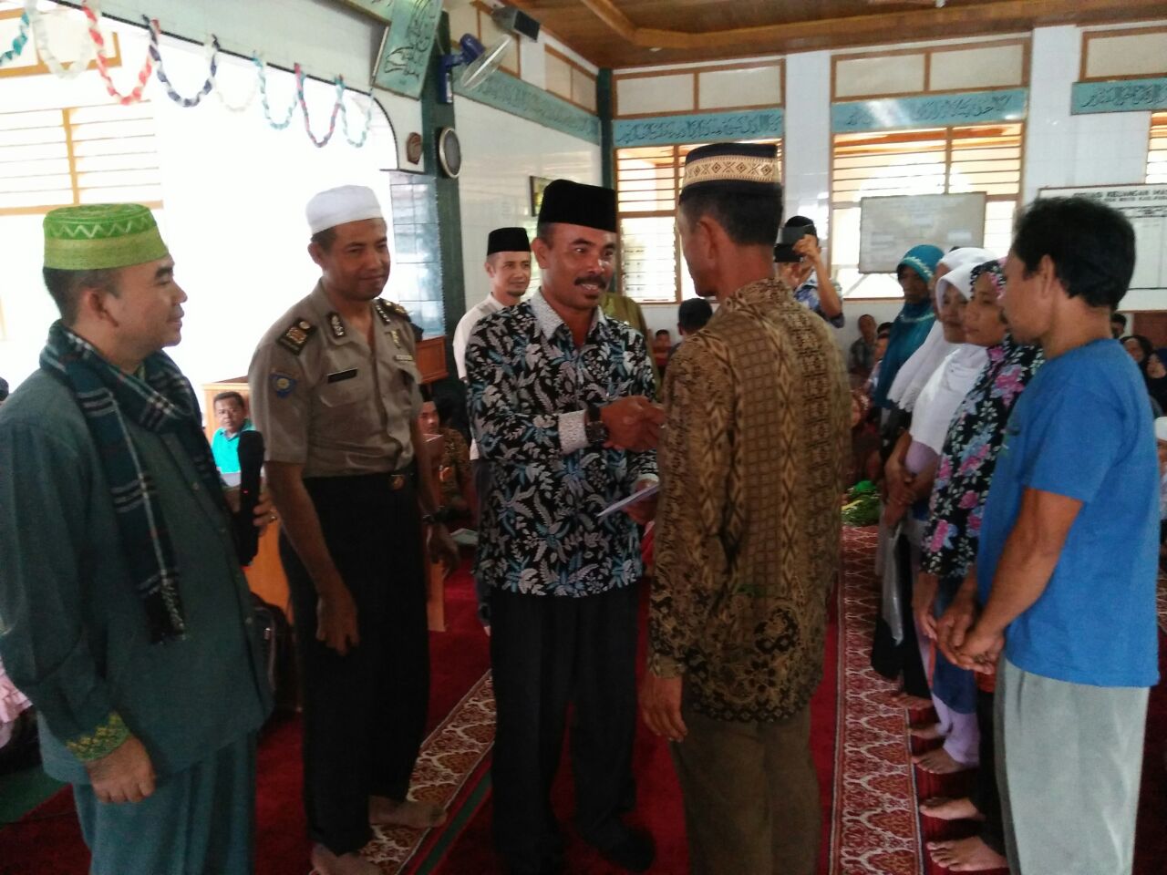 SATU HARI BAZNAS PASAMAN DI KECAMATAN DUA KOTO