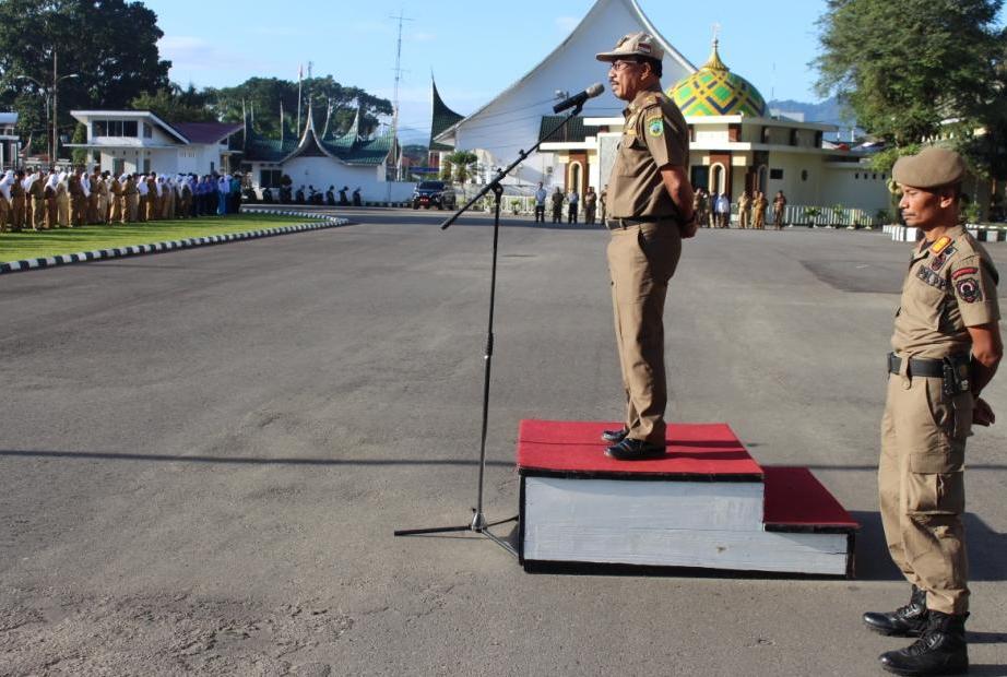 APEL GABUNGAN ASN PEMKAB PASAMAN DIPIMPIN KADISPOL PP DAN DAMKAR 