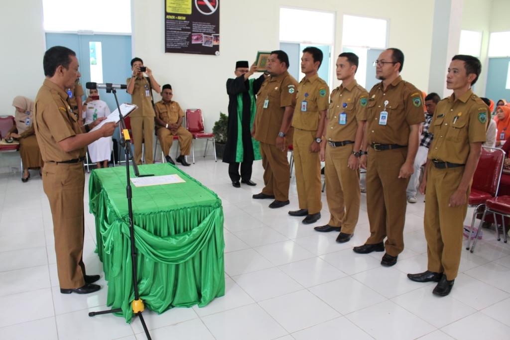 SEKDA PASAMAN Drs. H. MARA ONDAK MELANTIK DIREKTUR DAN PERSONALIA RUMAH SAKIT PRATAMA PADANG GELUGUR