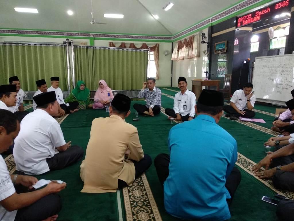 BUPATI H. YUSUF LUBIS. SH. MSi PIMPIN MUSYAQARAH KHITTAH PEMERINTAHAN PASAMAN DARI MASJID ALMUTTAQIN LUBUK SIKAPING