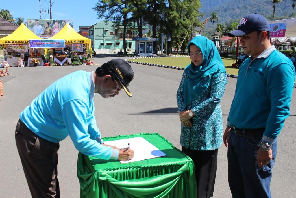 Bupati H. Yusuf Lubis, SH, M.Si Apresiasi Kerjasama Dinas Kesehatan dan Tim Penggerak PKK