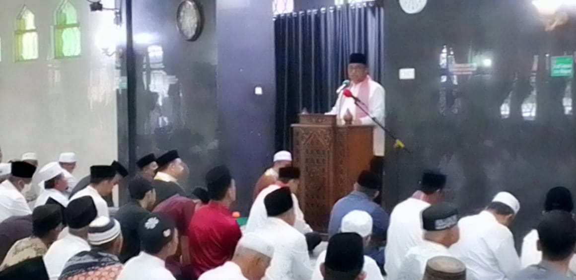 Kendati Hujan Sedari Pagi, Sholat Idul Adha Di Pasaman Dipenuhi Jamaah