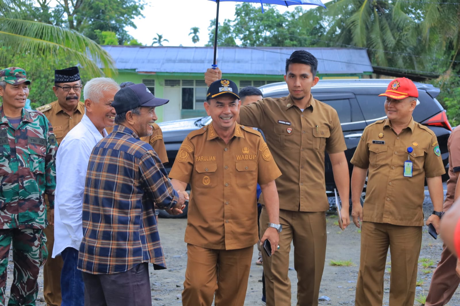 Wakil Bupati Pasaman H. Parulian Dalimunthe Buka Resmi Open Turnamen Volly Ball  Cup Season V